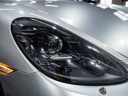 Used 2022 Porsche 718 Boxster image 30