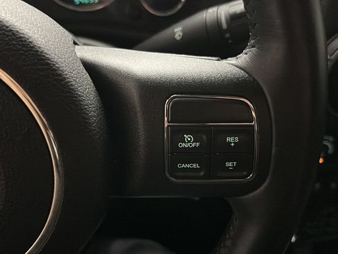 Used 2017 Jeep Wrangler Sport w/ Quick Order Package 24S AWD/4WD image 22