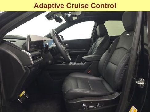 Used 2025 Cadillac XT4 Sport AWD/4WD image 10