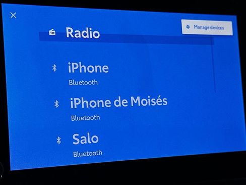 Used 2024 Toyota Corolla Cross L image 27