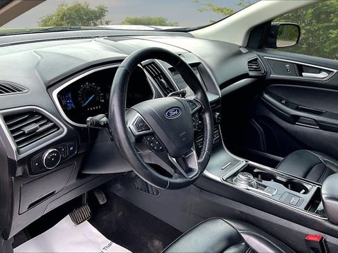 Used 2019 Ford Edge SEL w/ Equipment Group 201A AWD/4WD image 13
