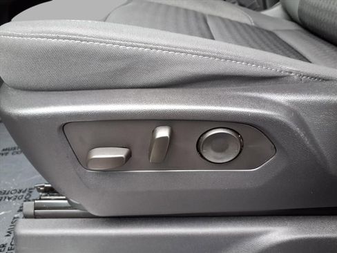 Used 2023 GMC Sierra 1500 Elevation image 21