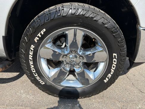 Used 2018 RAM 1500 Lone Star AWD/4WD image 9