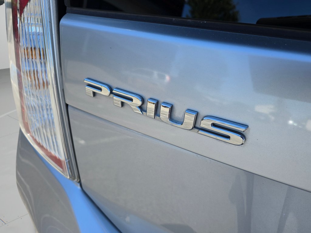 Used 2015 Toyota Prius Two FWD image 30