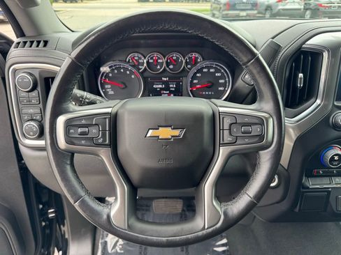 Used 2022 Chevrolet Silverado 1500 LT image 22