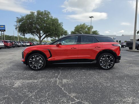 New 2026 Chevrolet Blazer EV SS w/ Performance Package AWD/4WD image 9