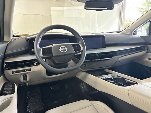 Certified 2025 Nissan Murano SL image 19