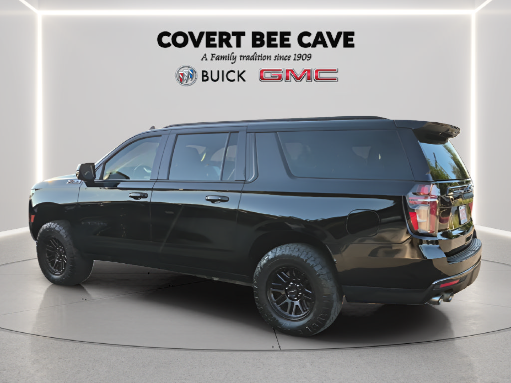 Used 2022 Chevrolet Suburban Z71 w/ Z71 Off-Road Package AWD/4WD image 5