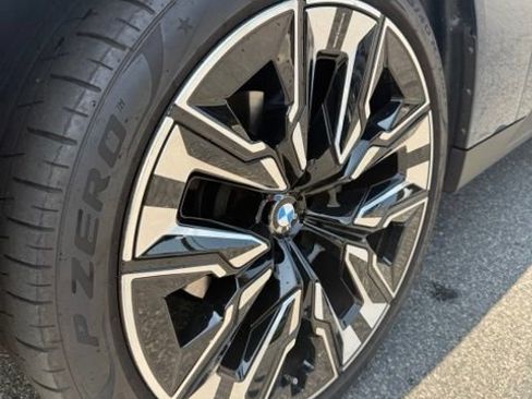 Used 2025 BMW X3 xDrive30i w/ Premium Package AWD/4WD image 7