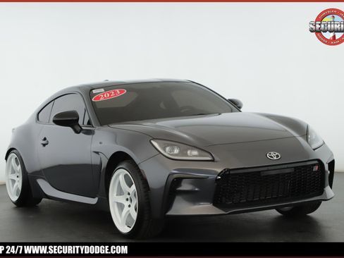 Used 2023 Toyota GR86 Premium image 1