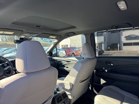 Used 2021 Honda Passport Touring image 7