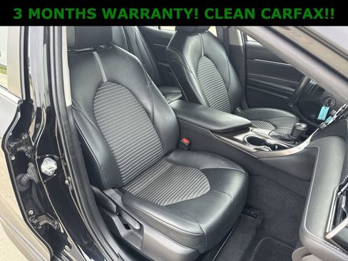 Used 2021 Toyota Camry SE image 20