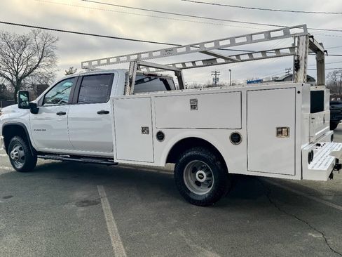 Used 2022 Chevrolet Silverado 3500 W/T w/ WT Convenience Package image 6