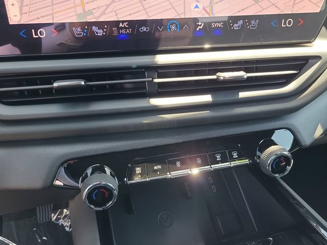 New 2026 Chevrolet Silverado EV LT w/ Plus Package AWD/4WD image 33