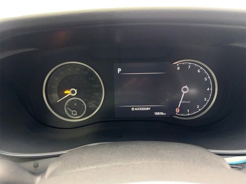 Used 2025 Genesis G70 2.5T image 59