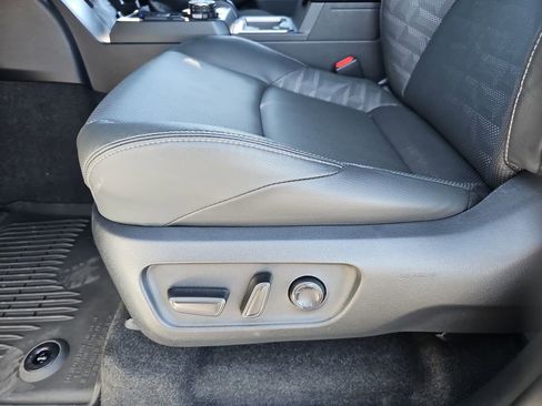 Certified 2026 Toyota 4Runner TRD Off-Road Premium image 17