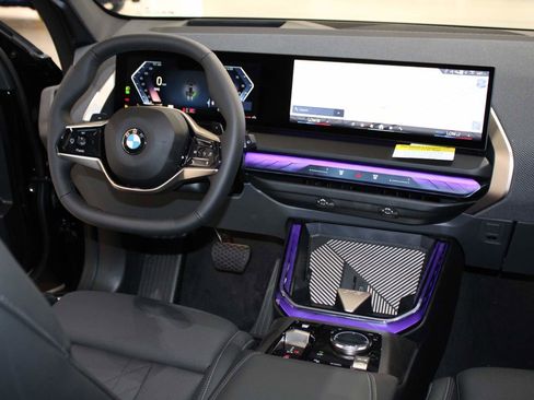 Certified 2025 BMW X3 xDrive30i image 18