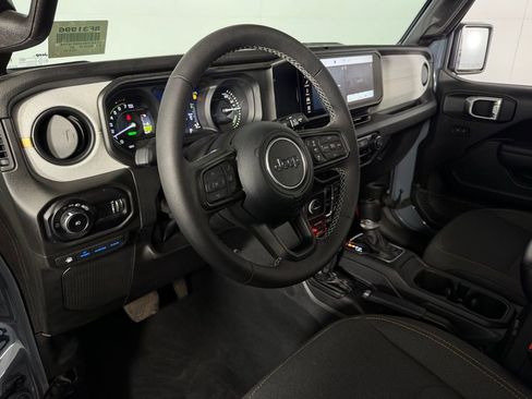 Used 2025 Jeep Wrangler Unlimited Sport S 4xe AWD/4WD image 20