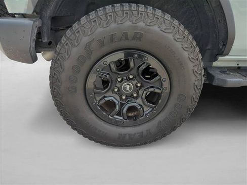 Used 2023 Ford Bronco Wildtrak AWD/4WD image 29