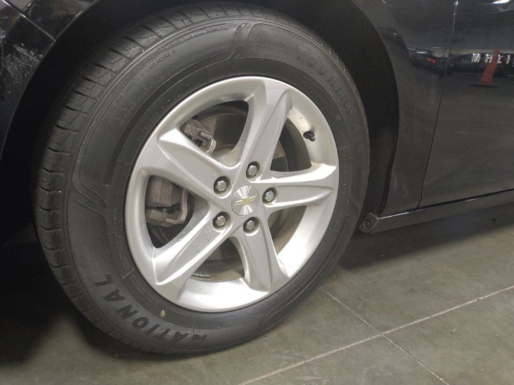 Used 2020 Chevrolet Malibu LS w/ Driver Confidence Package II FWD image 31