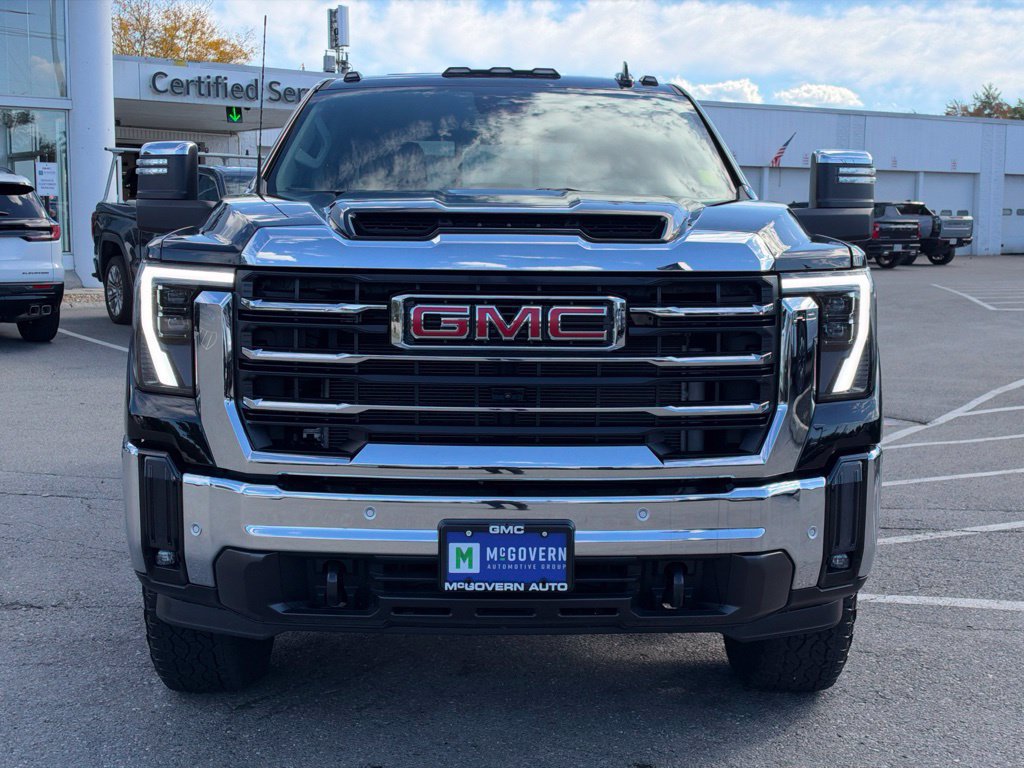 Used 2026 GMC Sierra 2500 SLT w/ SLT Premium Package AWD/4WD image 9