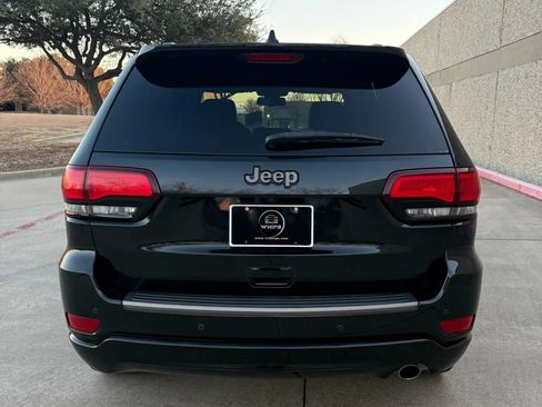 Used 2016 Jeep Grand Cherokee Limited 75th Anniversary image 4