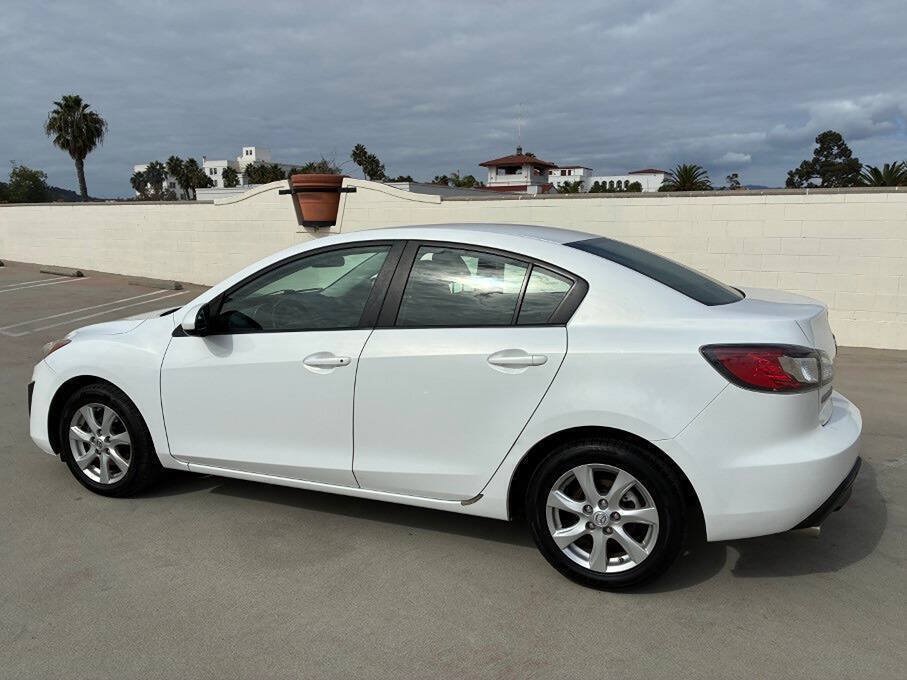 Used 2010 MAZDA MAZDA3 i Touring FWD image 5