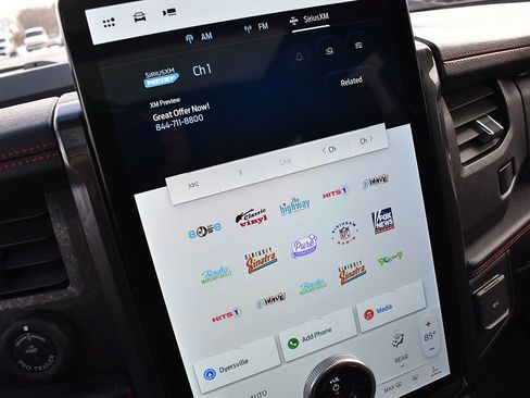 Used 2023 Ford Expedition Limited image 22