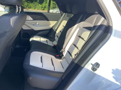 New 2026 Mercedes-Benz GLE 53 AMG 4MATIC Coupe image 37