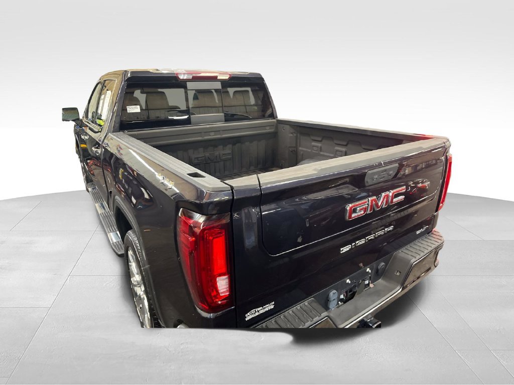 Used 2023 GMC Sierra 1500 SLT w/ SLT Premium Package AWD/4WD image 5