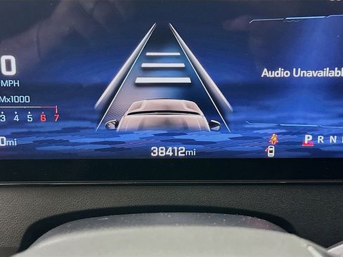 Used 2025 Chevrolet Traverse LT image 19