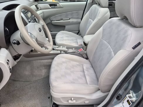 Used 2010 Subaru Forester 2.5X Premium AWD/4WD image 16