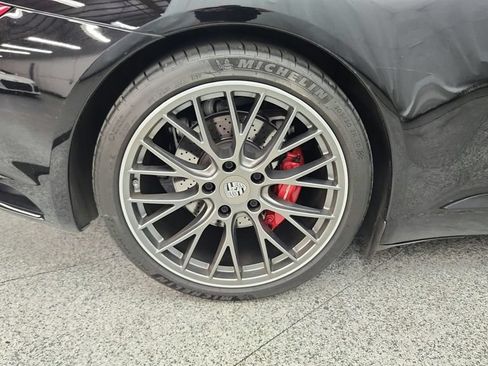 Used 2018 Porsche 911 Carrera S RWD image 24