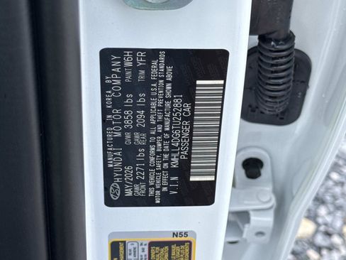 New 2026 Hyundai Elantra SE FWD image 18