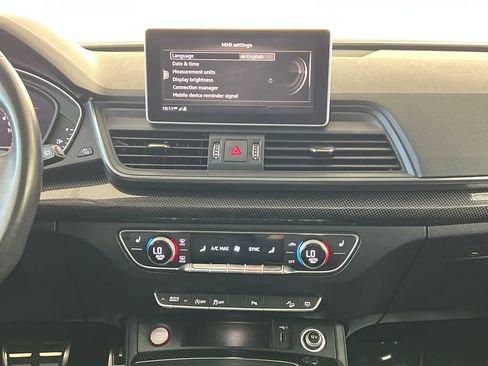 Used 2019 Audi SQ5 Premium Plus w/ Premium Plus Package AWD/4WD image 20