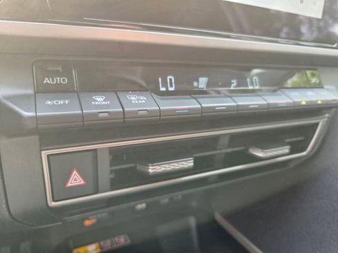 Used 2025 Toyota Camry LE FWD image 27