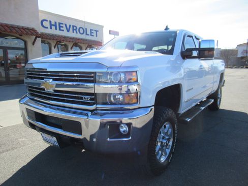 Used 2018 Chevrolet Silverado 2500 LTZ w/ Duramax Plus Package image 3