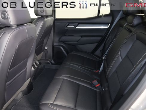 New 2026 GMC Terrain Elevation FWD image 13