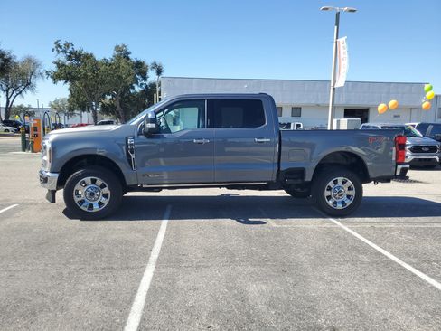 Certified 2024 Ford F250 Lariat w/ Chrome Package image 6
