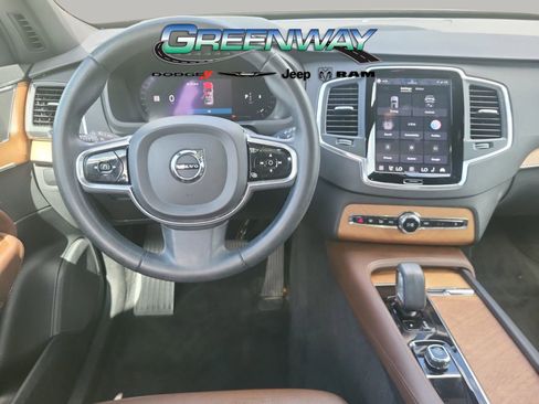 Used 2023 Volvo XC90 B6 Core w/ Climate Package AWD/4WD image 10
