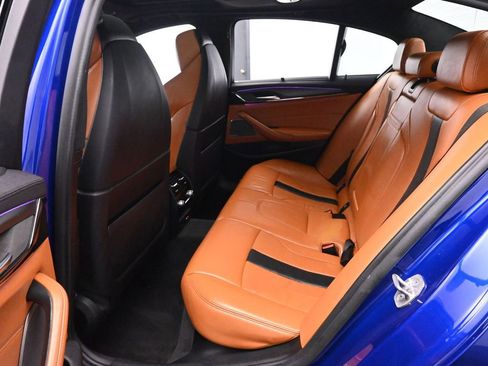 Used 2022 BMW M5 w/ Executive Package image 17