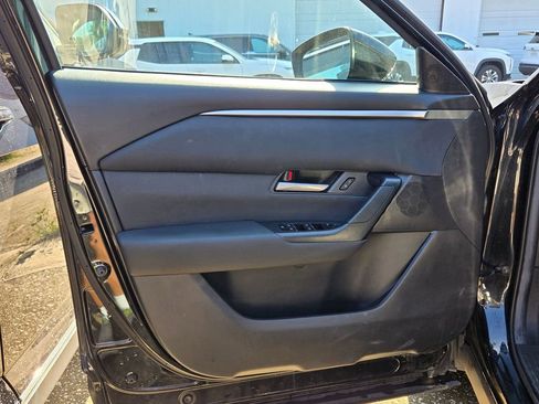 Used 2025 MAZDA CX-50 AWD 2.5 S w/ Preferred Package image 6