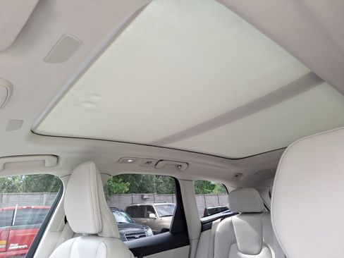 Used 2023 Volvo XC60 B5 Plus w/ Protection Package Premier AWD/4WD image 29