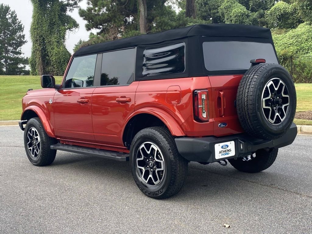 Used 2024 Ford Bronco Outer Banks AWD/4WD image 6