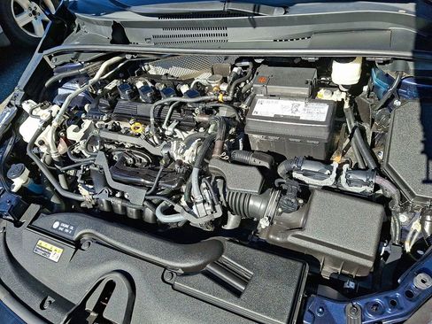 Used 2023 Toyota Corolla LE image 26