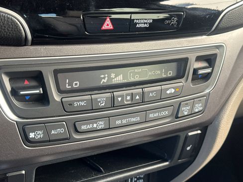 Used 2021 Honda Pilot EX-L image 16