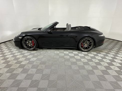 Used 2013 Porsche 911 Carrera S image 3