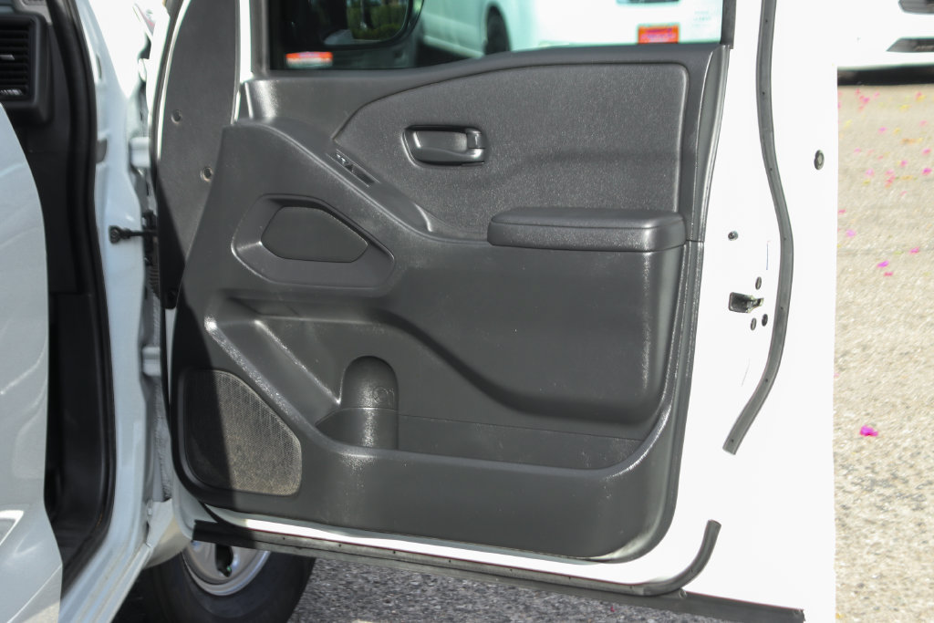 Used 2024 Nissan Frontier S w/ Technology Package RWD image 37