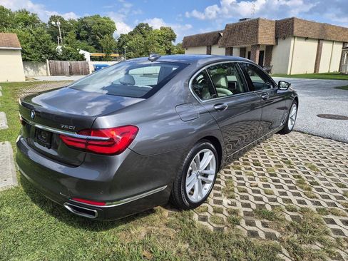 Used 2016 BMW 750i xDrive AWD/4WD image 5