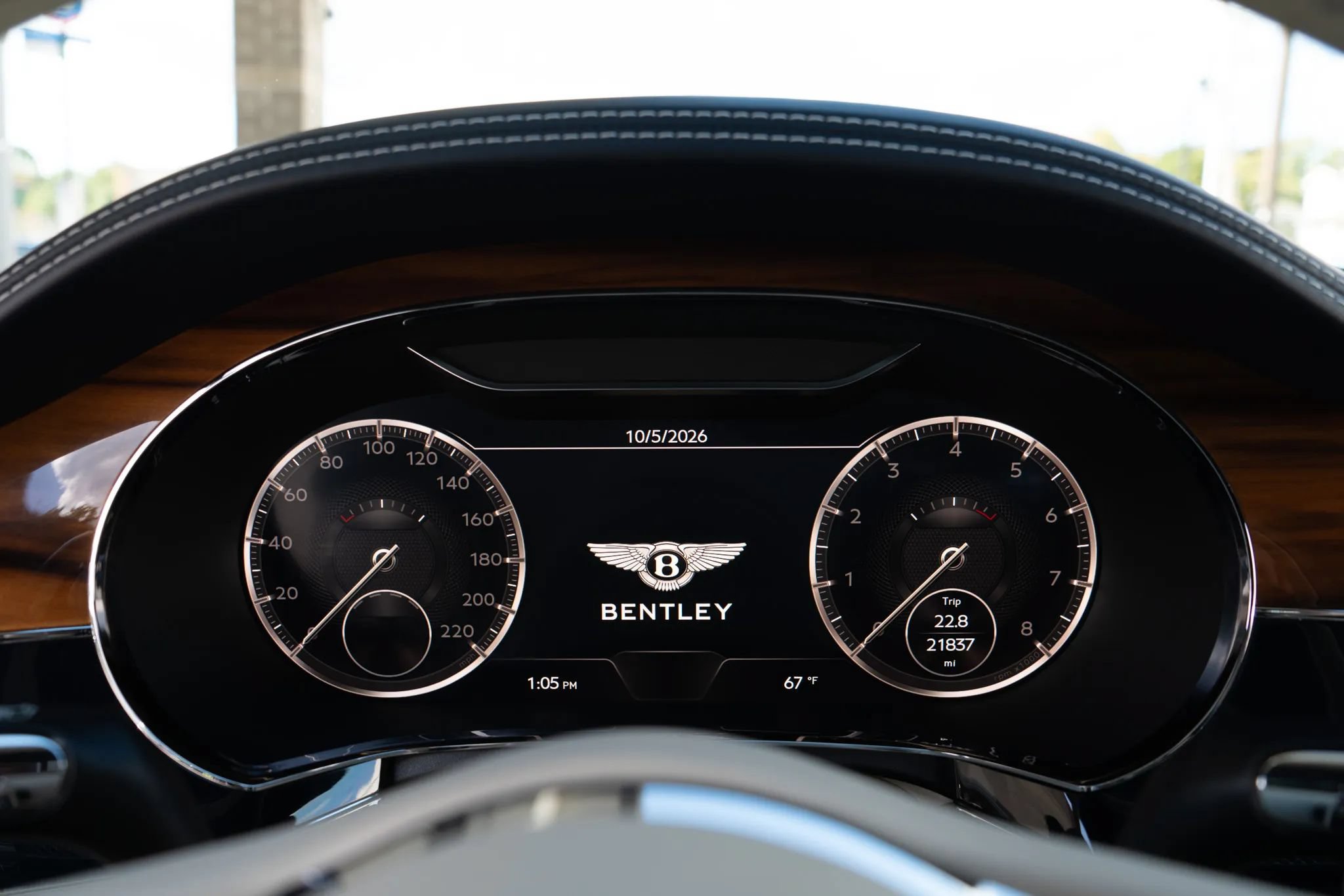 Used 2020 Bentley Continental GT AWD/4WD image 54